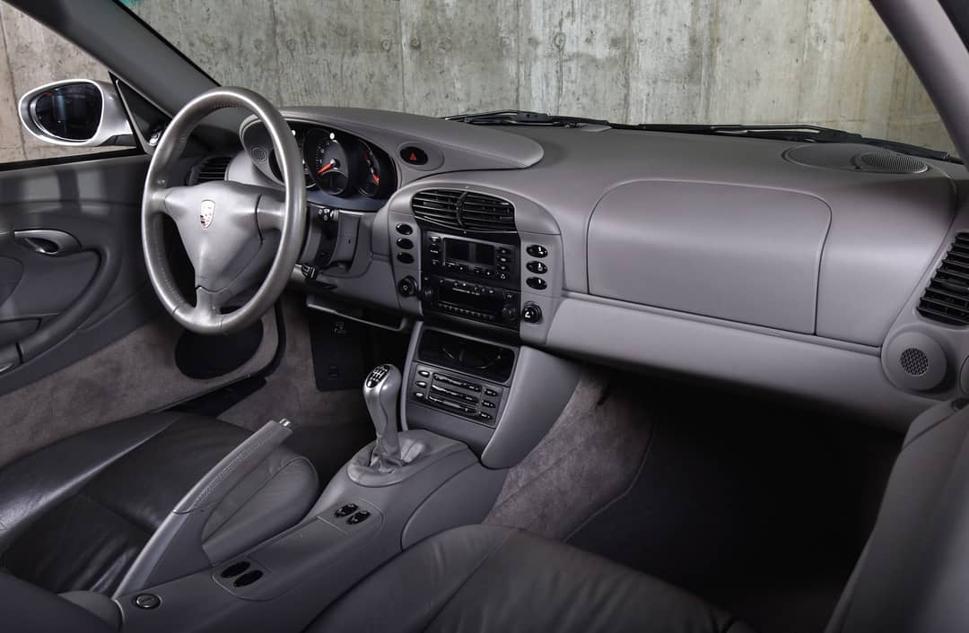 2001 Porsche 911 Carrera — photo 26