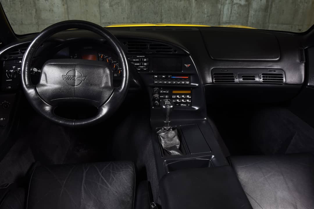 1994 Chevrolet Corvette — photo 15