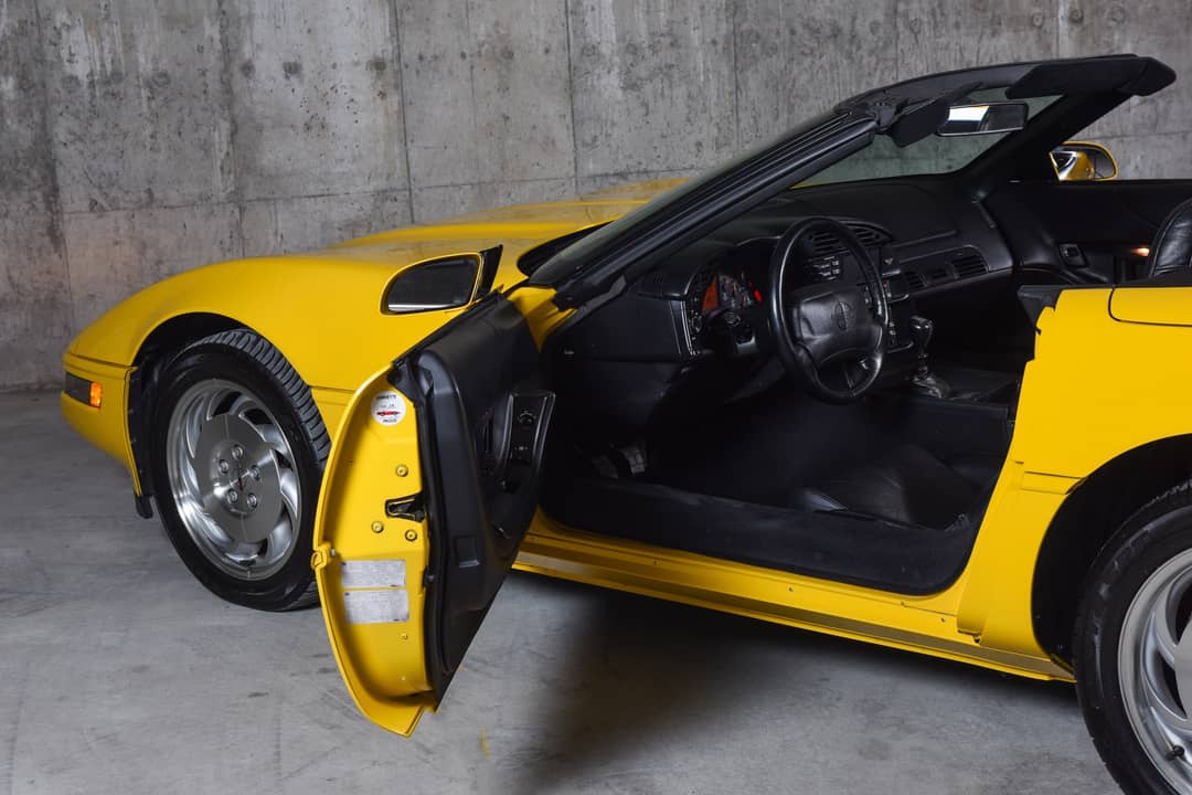 1994 Chevrolet Corvette — photo 34
