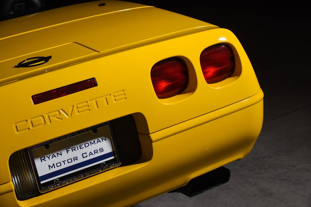 1994 Chevrolet Corvette — photo 7
