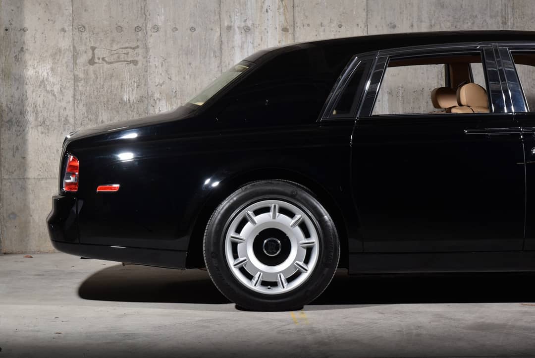 2004 Rolls-Royce Phantom — photo 18