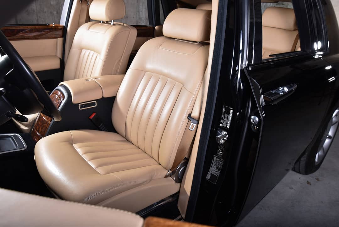 2004 Rolls-Royce Phantom — photo 21