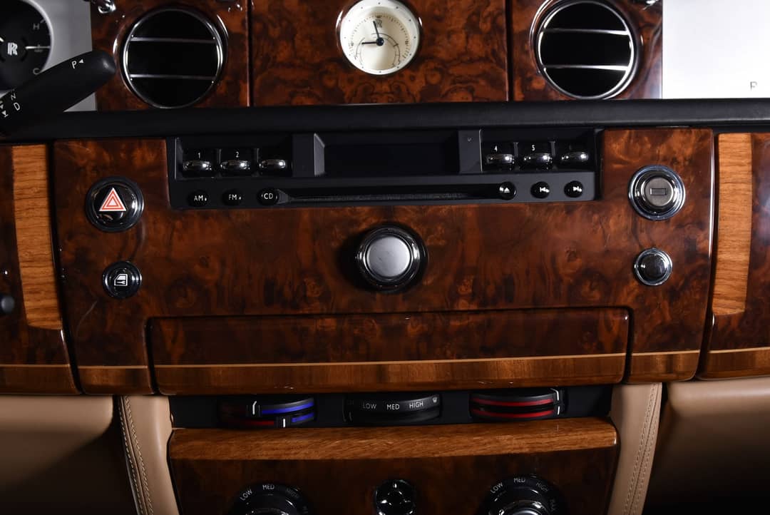 2004 Rolls-Royce Phantom — photo 34