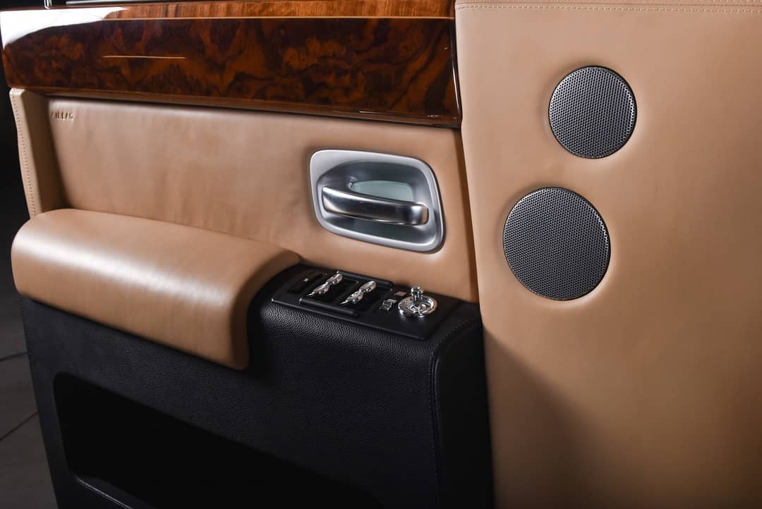2004 Rolls-Royce Phantom — photo 40