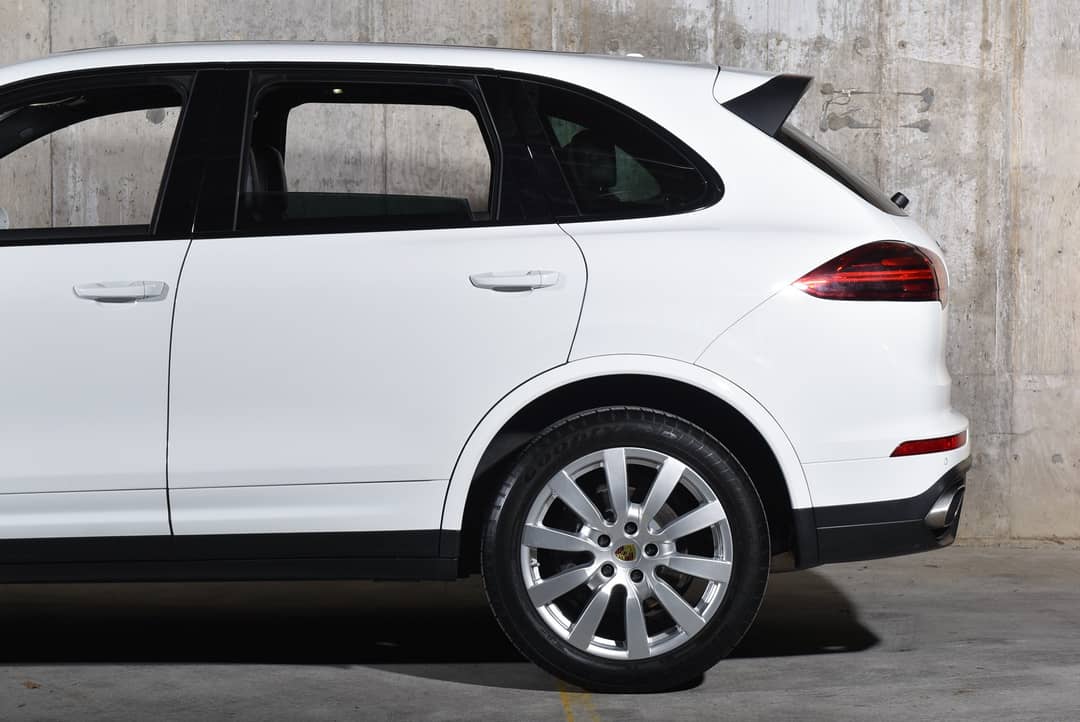 2017 Porsche Cayenne — photo 17
