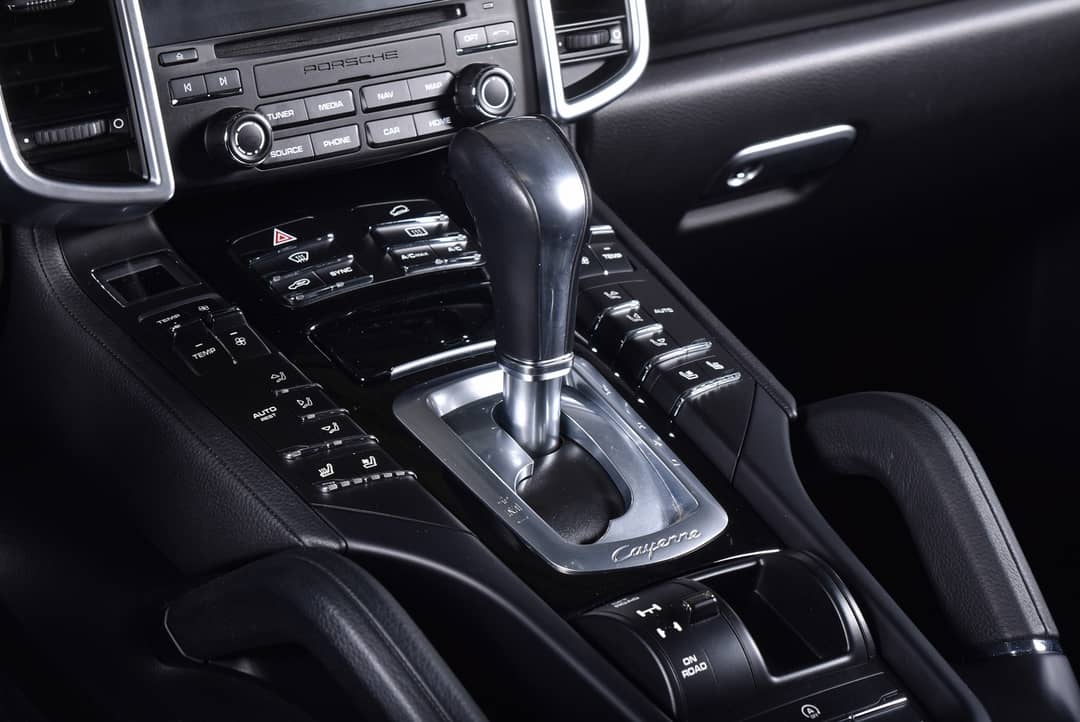 2017 Porsche Cayenne — photo 21