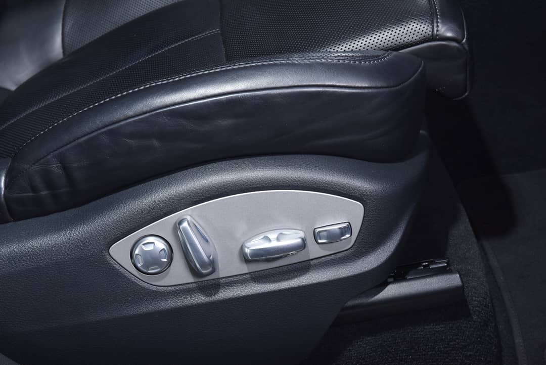 2017 Porsche Cayenne — photo 27