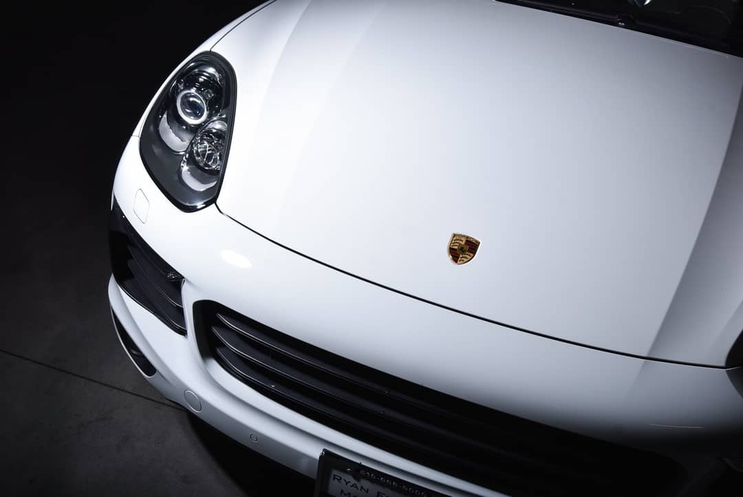 2017 Porsche Cayenne — photo 9