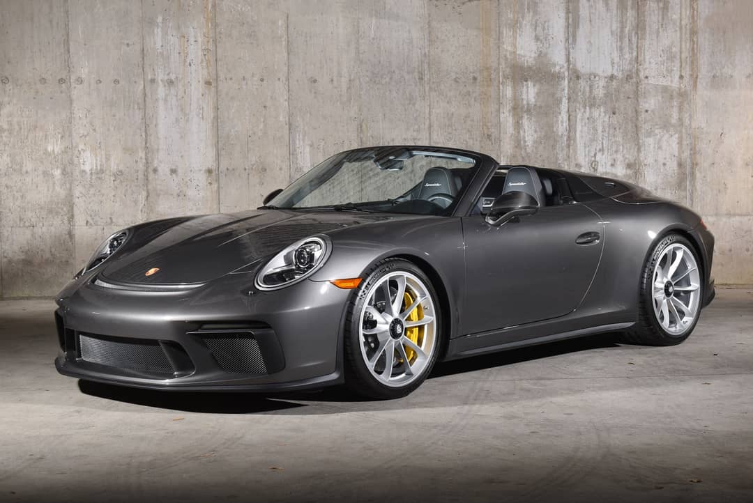 2019 Porsche 911 Speedster — photo 2