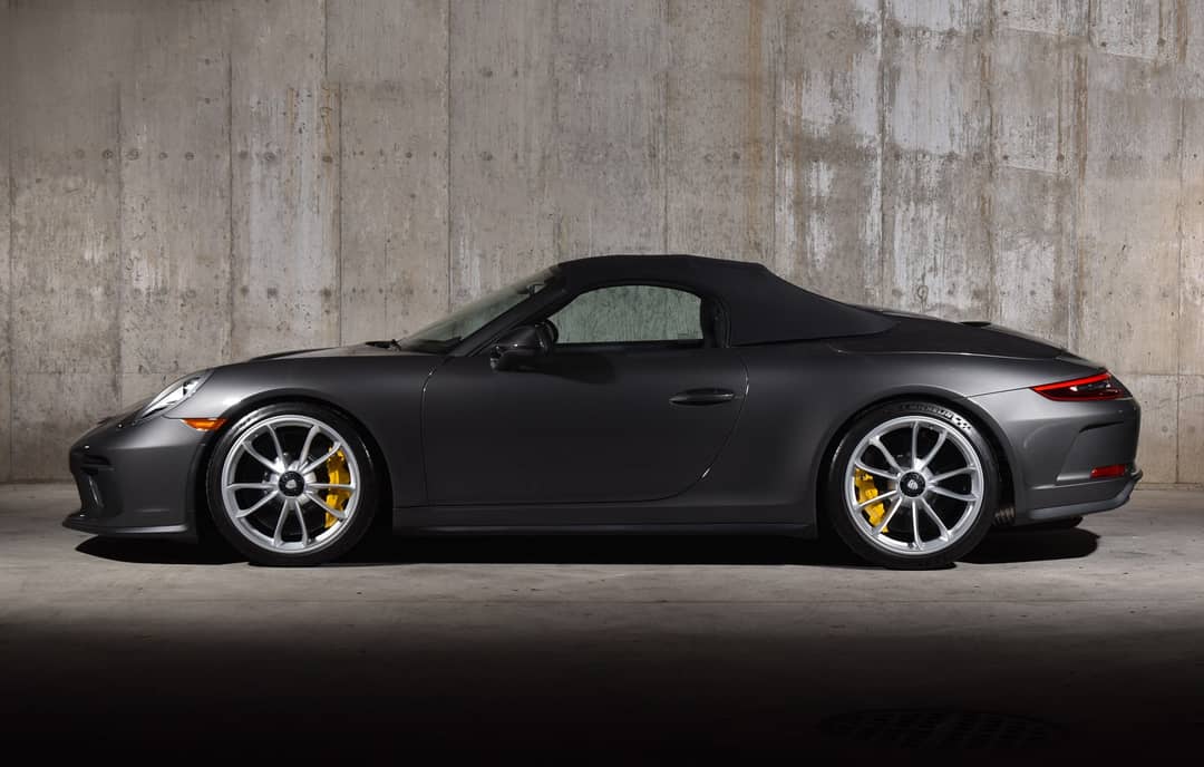 2019 Porsche 911 Speedster — photo 17