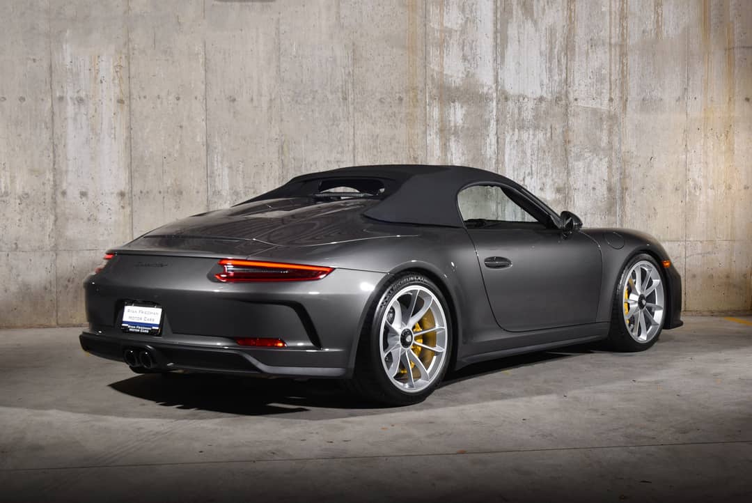 2019 Porsche 911 Speedster — photo 19