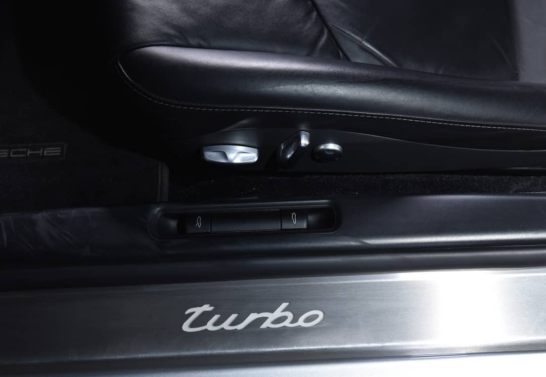 2009 Porsche 911 Turbo — photo 33