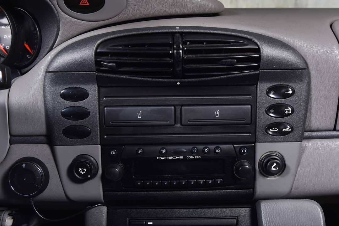 1999 Porsche 911 Carrera — photo 27