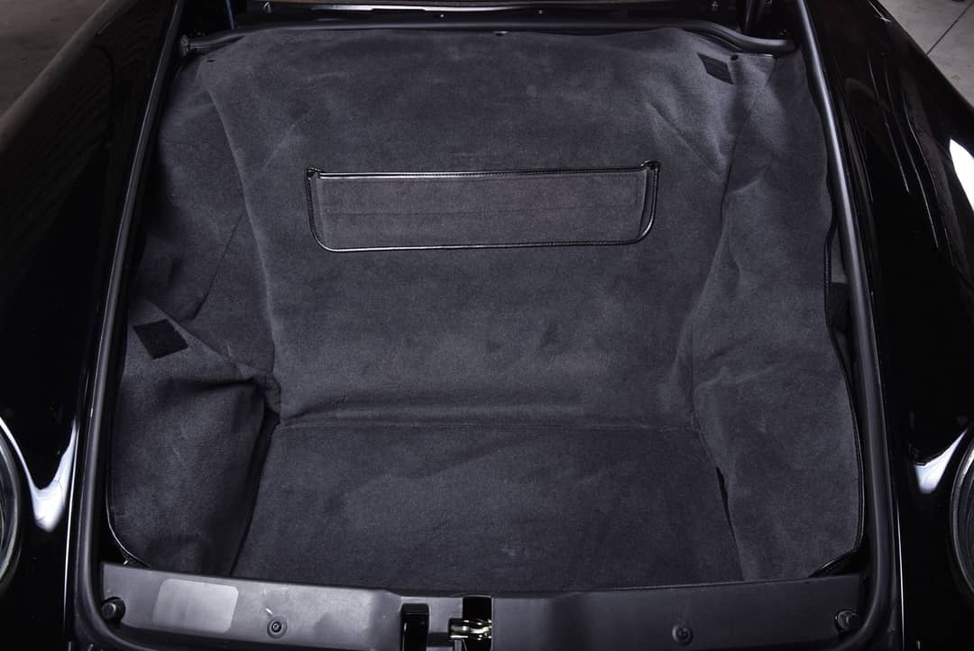 1998 Porsche 911 Carrera — photo 37