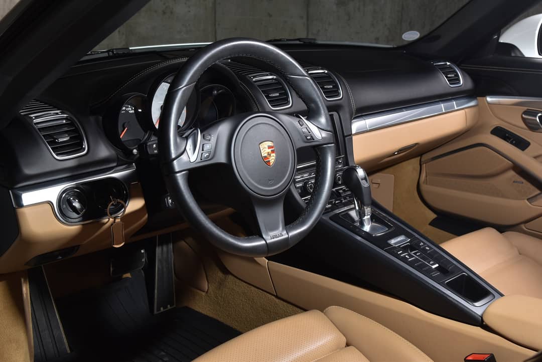 2016 Porsche Boxster — photo 22