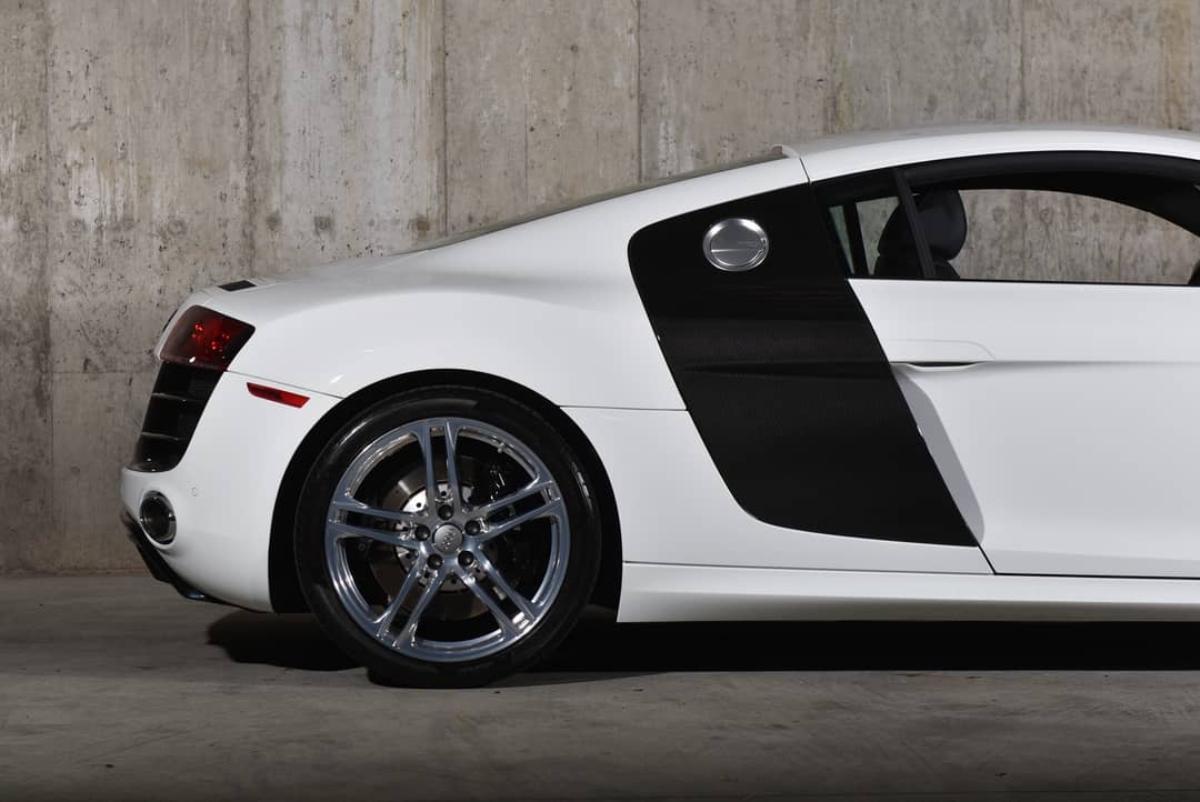 2010 Audi R8 5.2 quattro — photo 11