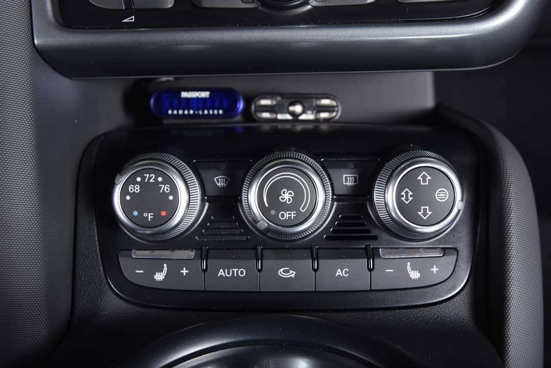 2010 Audi R8 5.2 quattro — photo 25