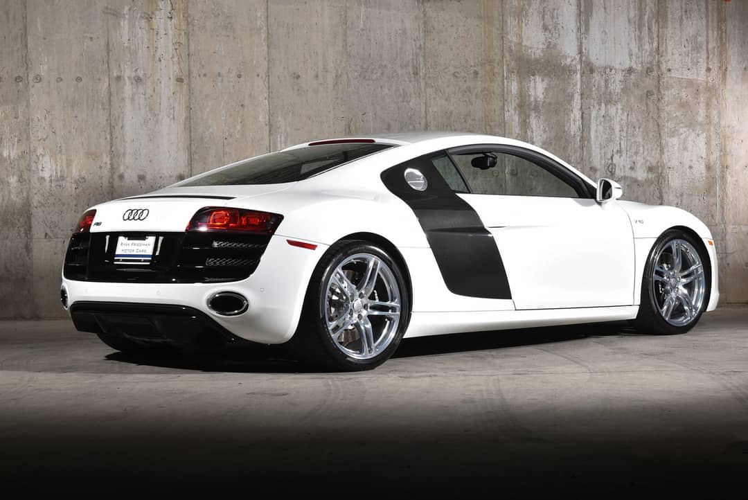 2010 Audi R8 5.2 quattro — photo 5