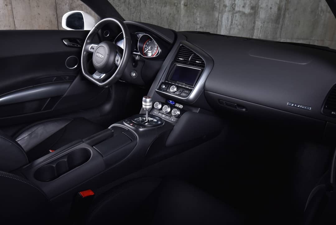 2010 Audi R8 5.2 quattro — photo 42