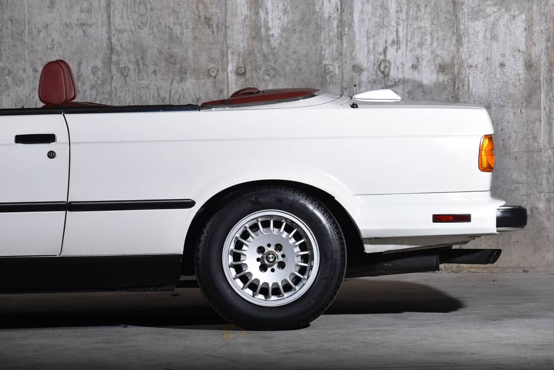 1987 BMW 3 Series 325i — photo 18