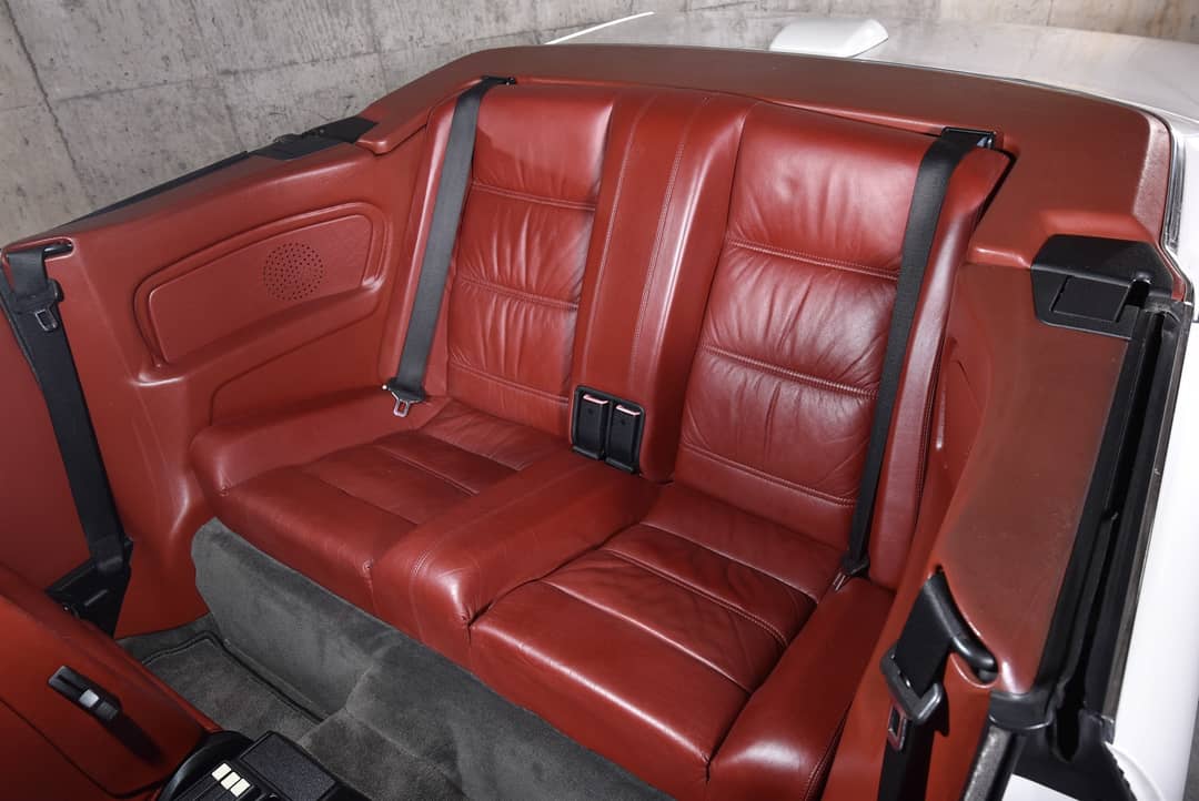 1987 BMW 3 Series 325i — photo 30