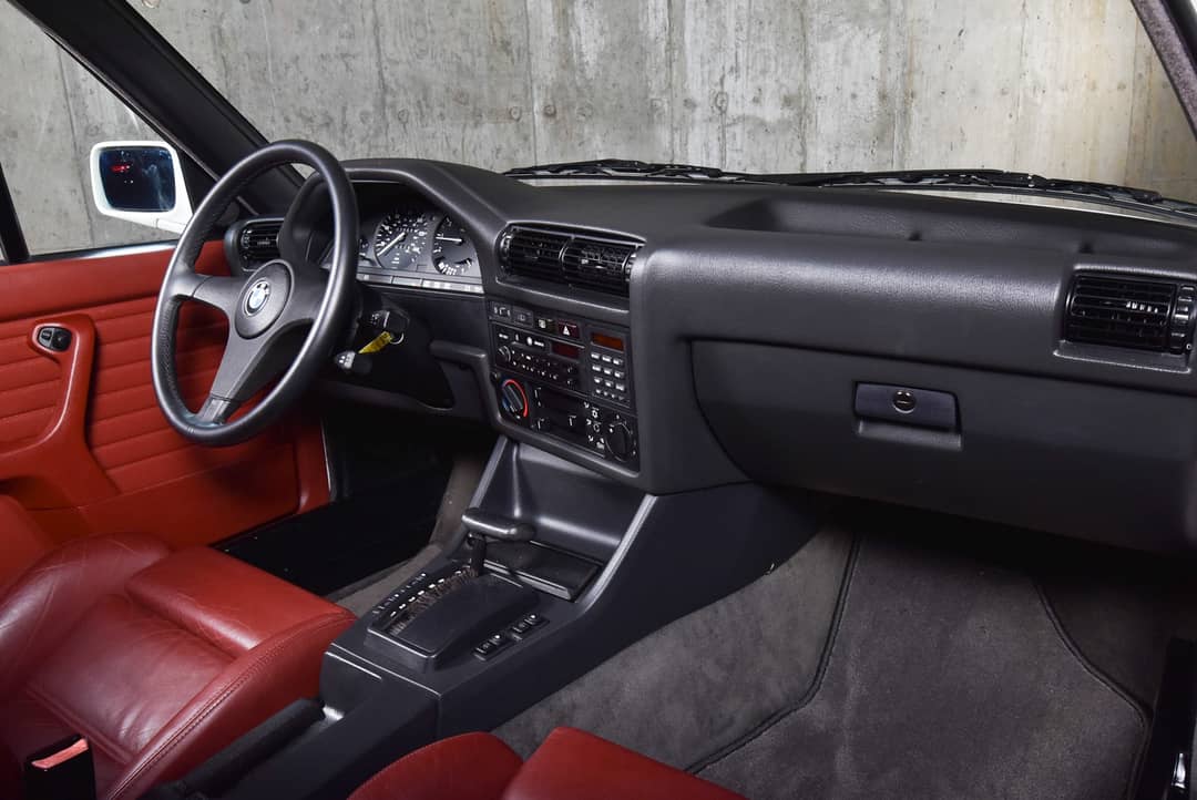 1987 BMW 3 Series 325i — photo 31