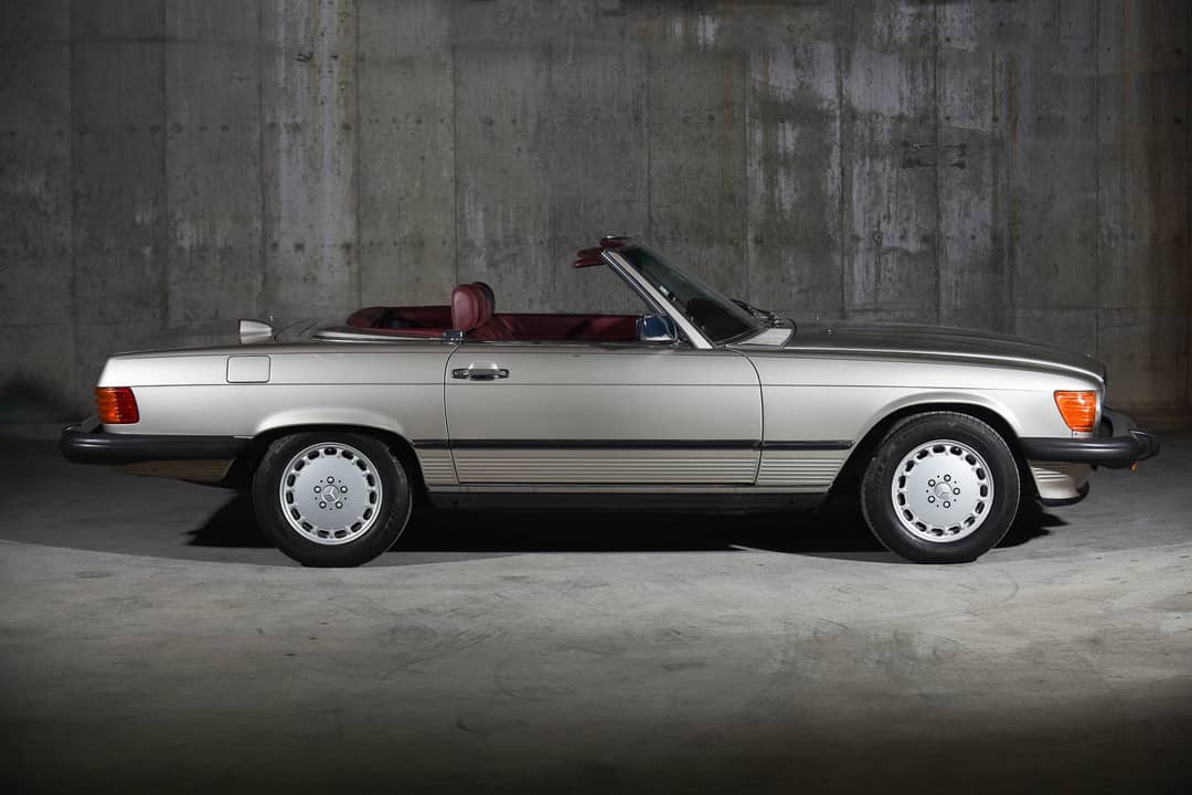 1987 Mercedes-Benz 560-Class 560 SL — photo 2