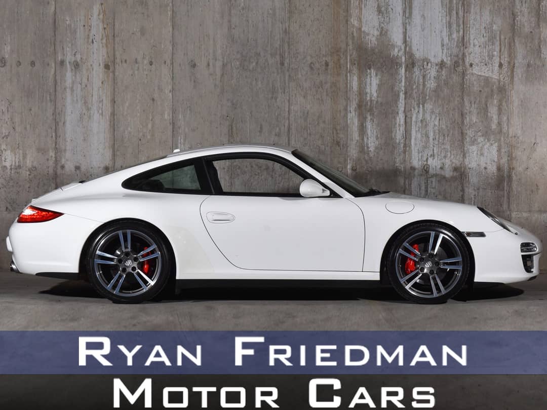 2012 Porsche 911 Carrera 4S — photo 1