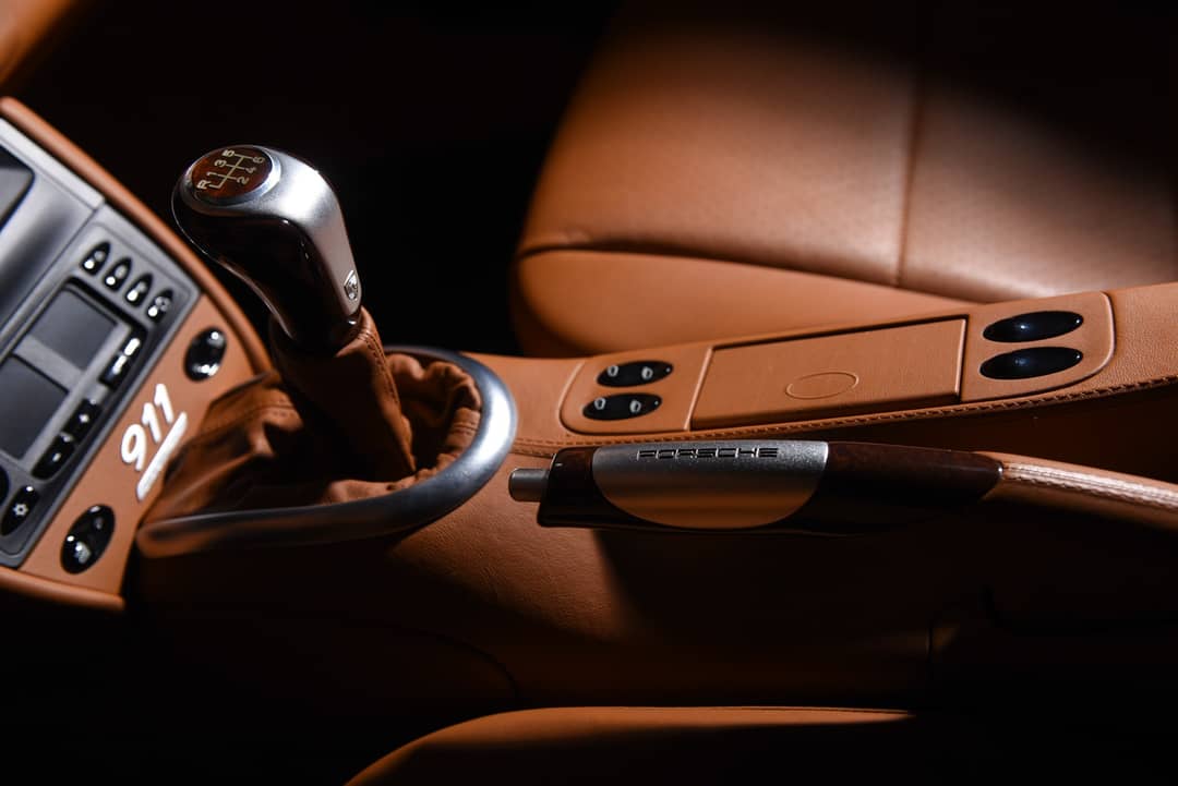 2000 Porsche 911 Carrera Millenium — photo 11