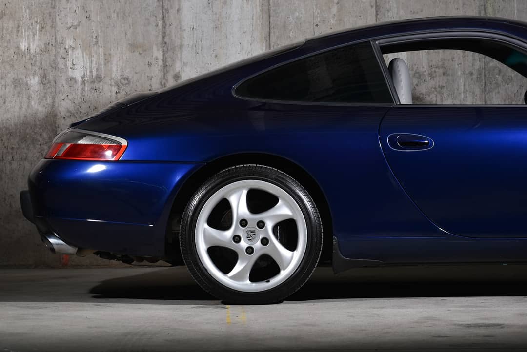 2001 Porsche 911 Carrera — photo 11