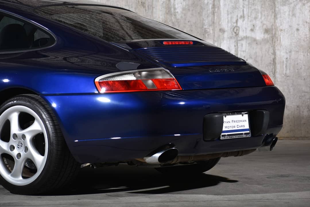 2001 Porsche 911 Carrera — photo 17