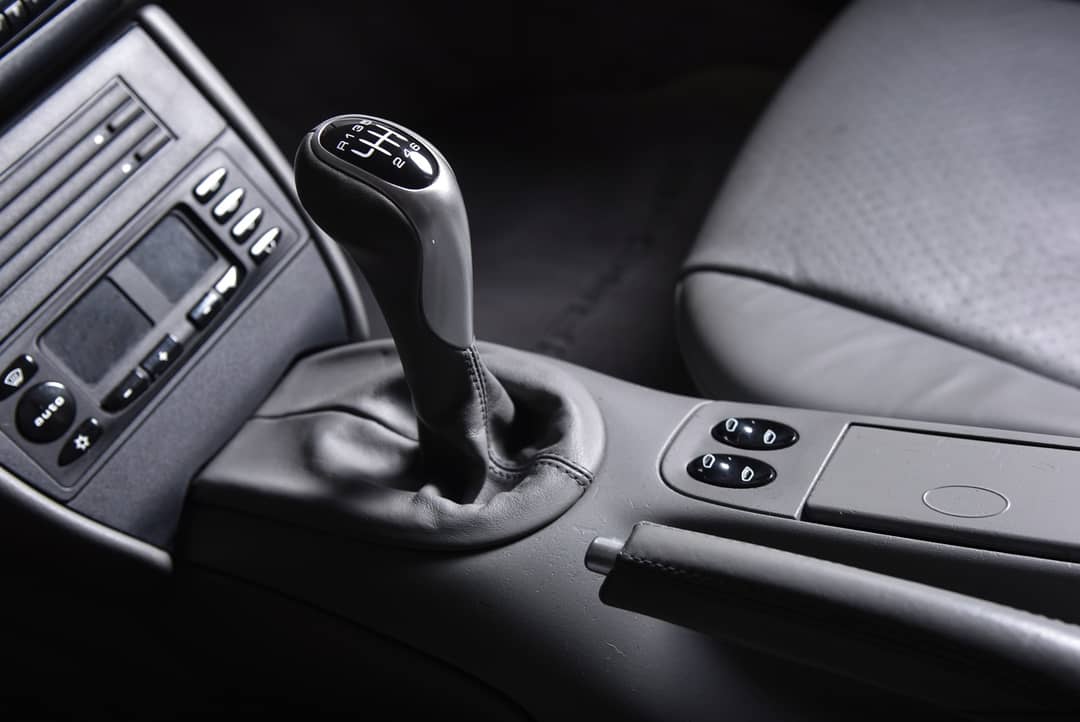 2001 Porsche 911 Carrera — photo 21