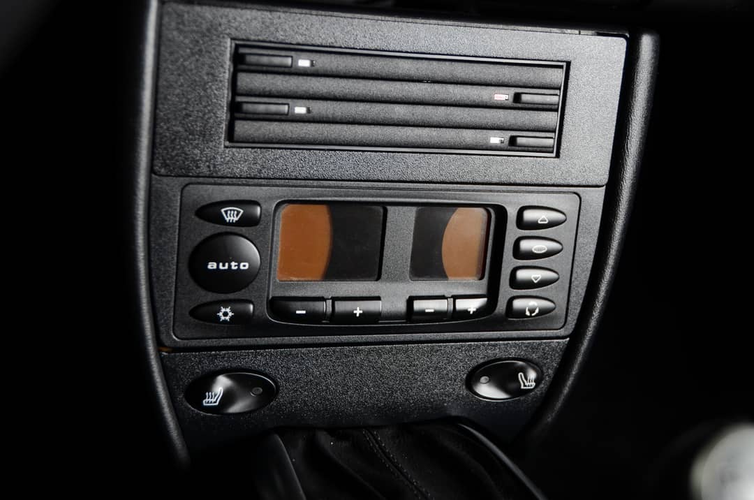 2003 Porsche 911 Carrera 4S — photo 16