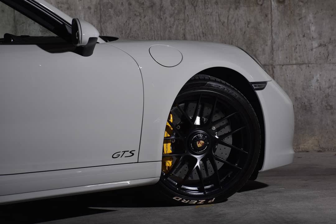 2018 Porsche 911 Carrera 4 GTS — photo 10