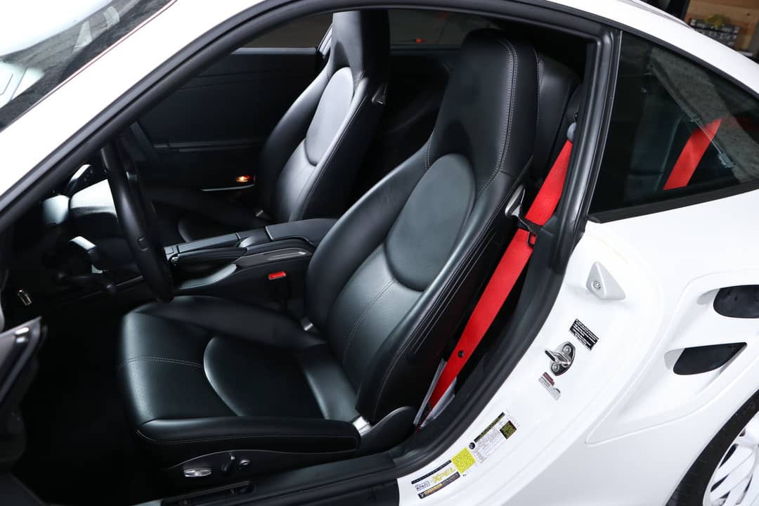 2011 Porsche 911 Turbo — photo 11