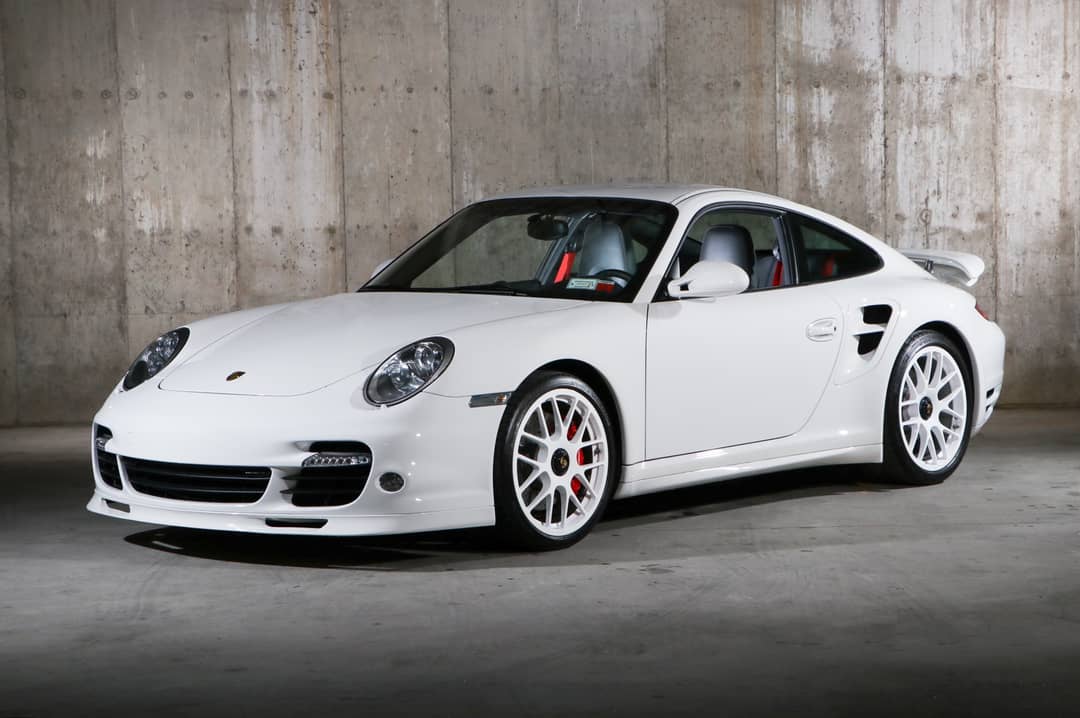 2011 Porsche 911 Turbo — photo 3