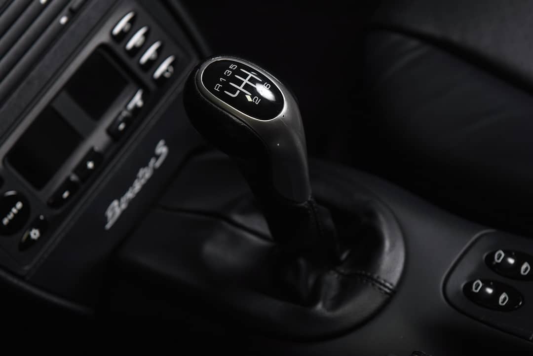 2001 Porsche Boxster — photo 23