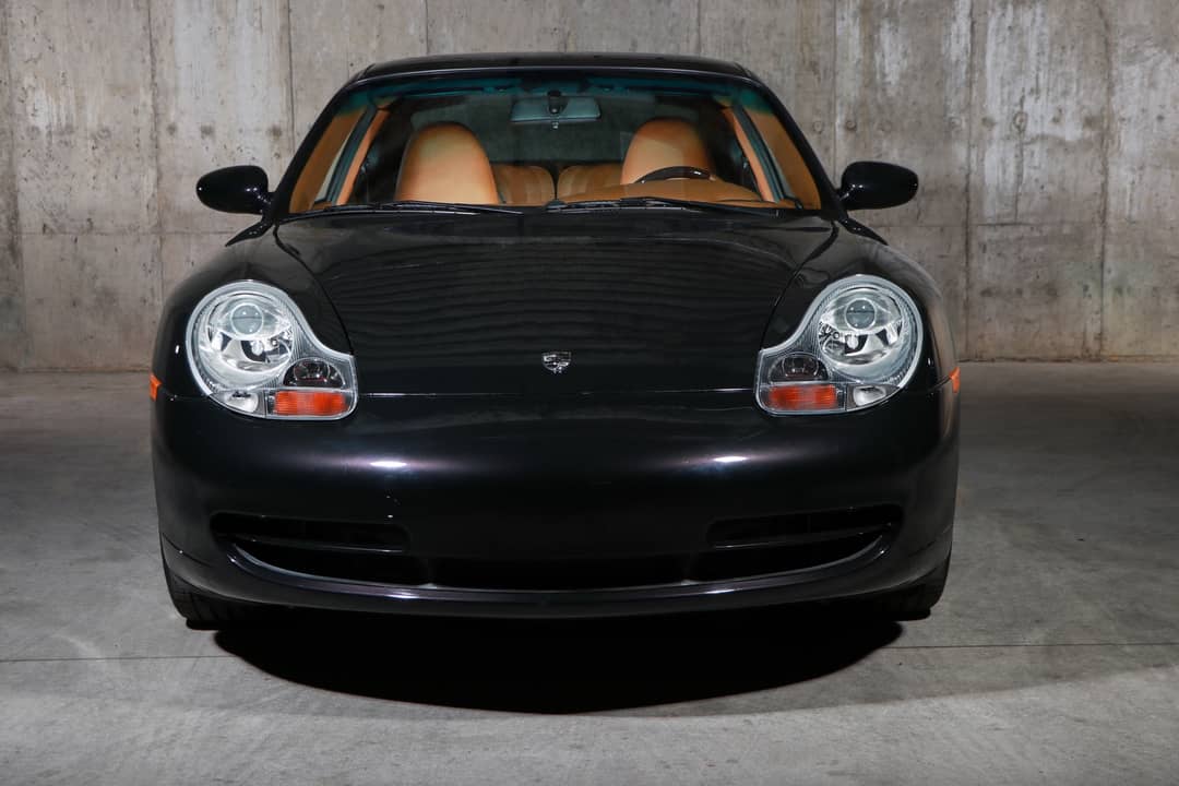 2000 Porsche 911 Carrera 4 Millennium — photo 7