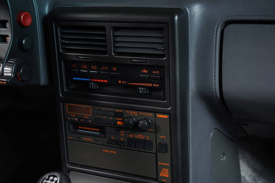 1988 Mazda RX-7 — photo 49