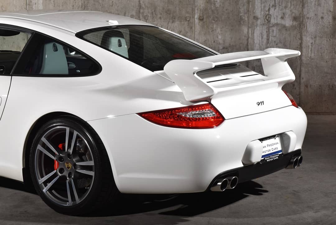 2011 Porsche 911 Carrera S — photo 17