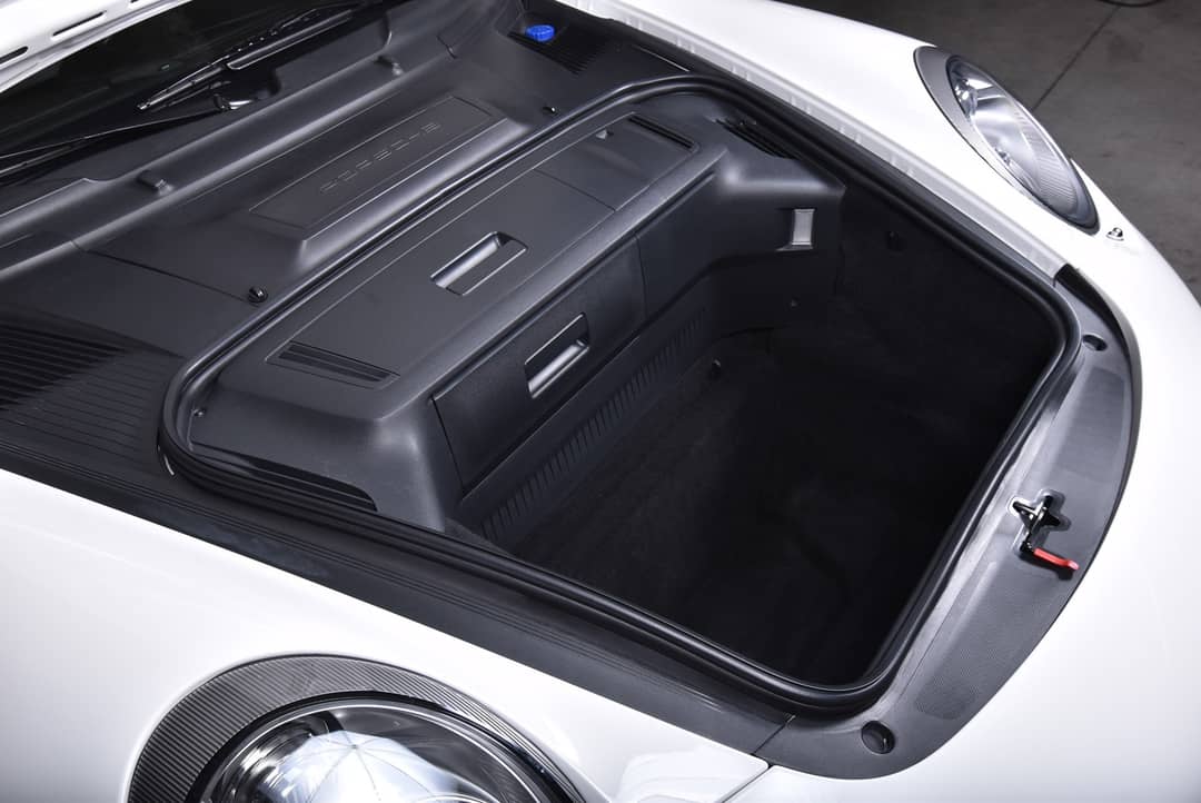 2011 Porsche 911 Carrera S — photo 35