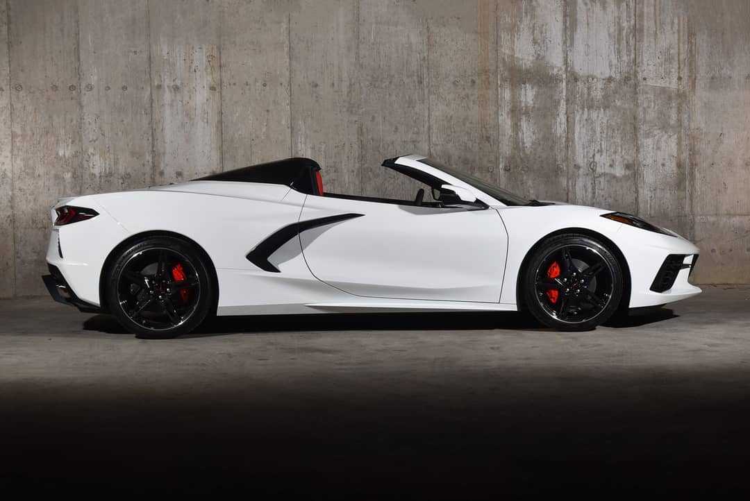2020 Chevrolet Corvette 2LT Stingray Convertible — photo 13