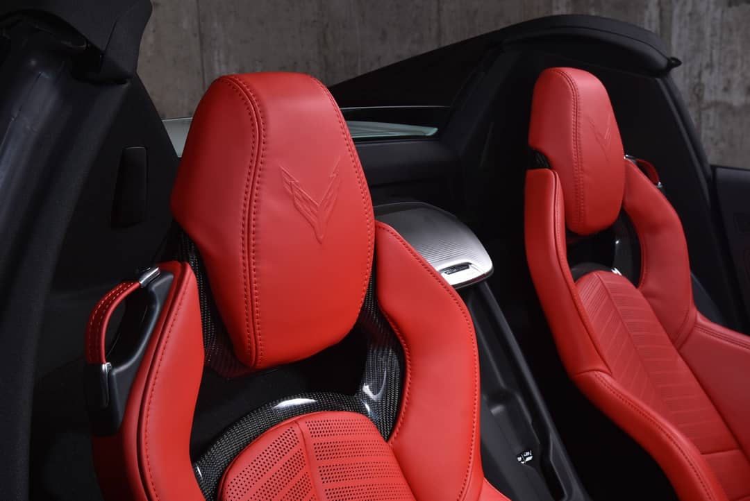 2020 Chevrolet Corvette 2LT Stingray Convertible — photo 21