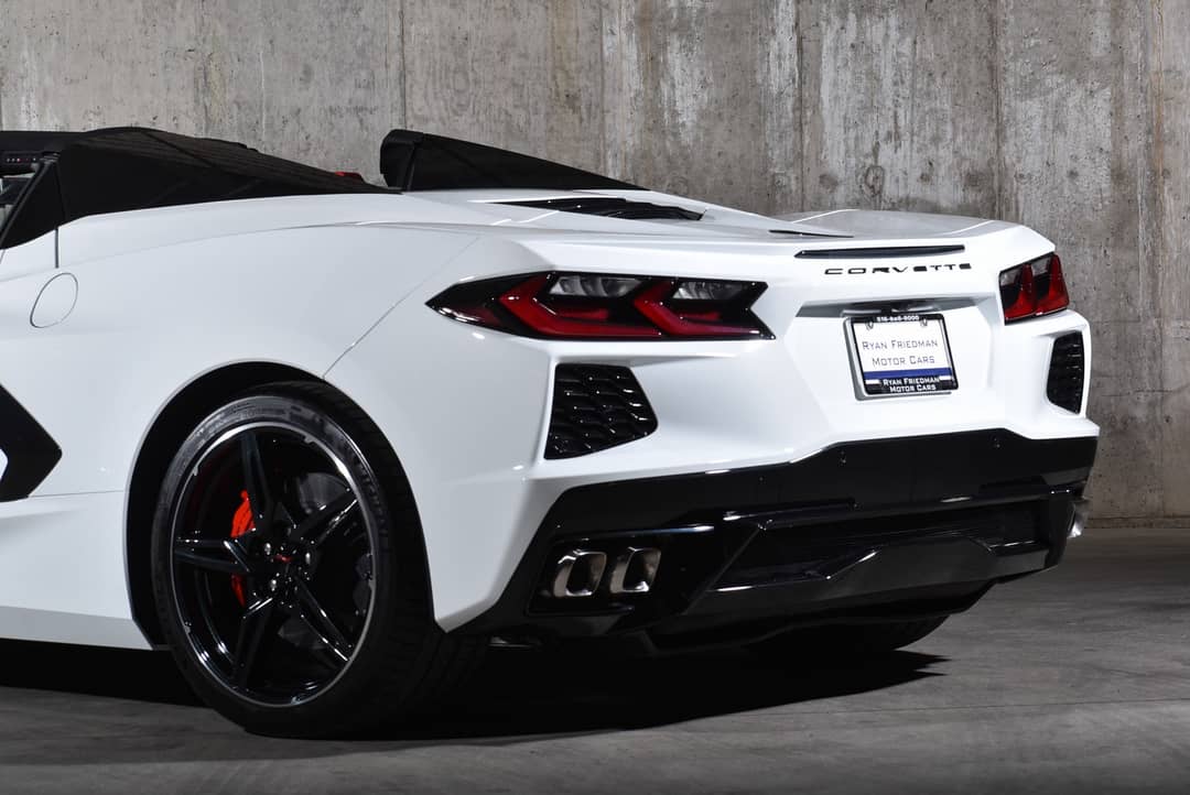 2020 Chevrolet Corvette 2LT Stingray Convertible — photo 30