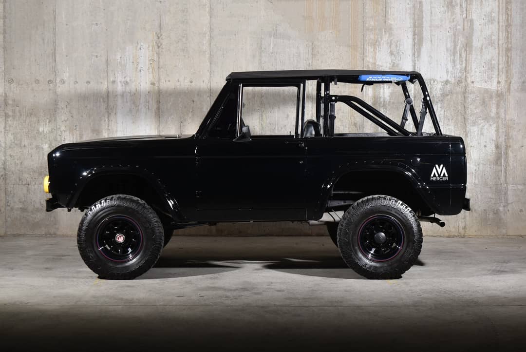 1975 Ford Bronco — photo 17