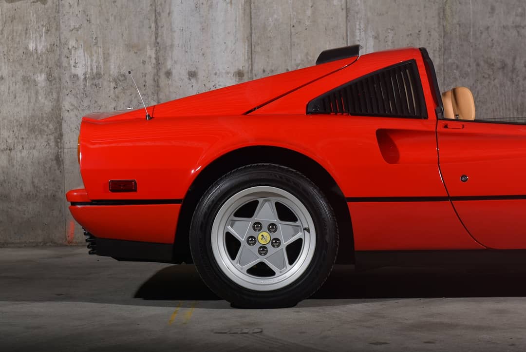 1986 Ferrari 328 GTS — photo 19