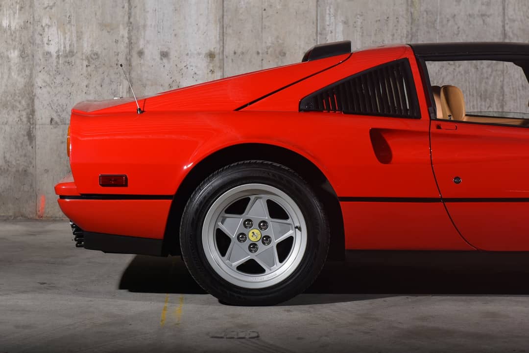 1986 Ferrari 328 GTS — photo 20