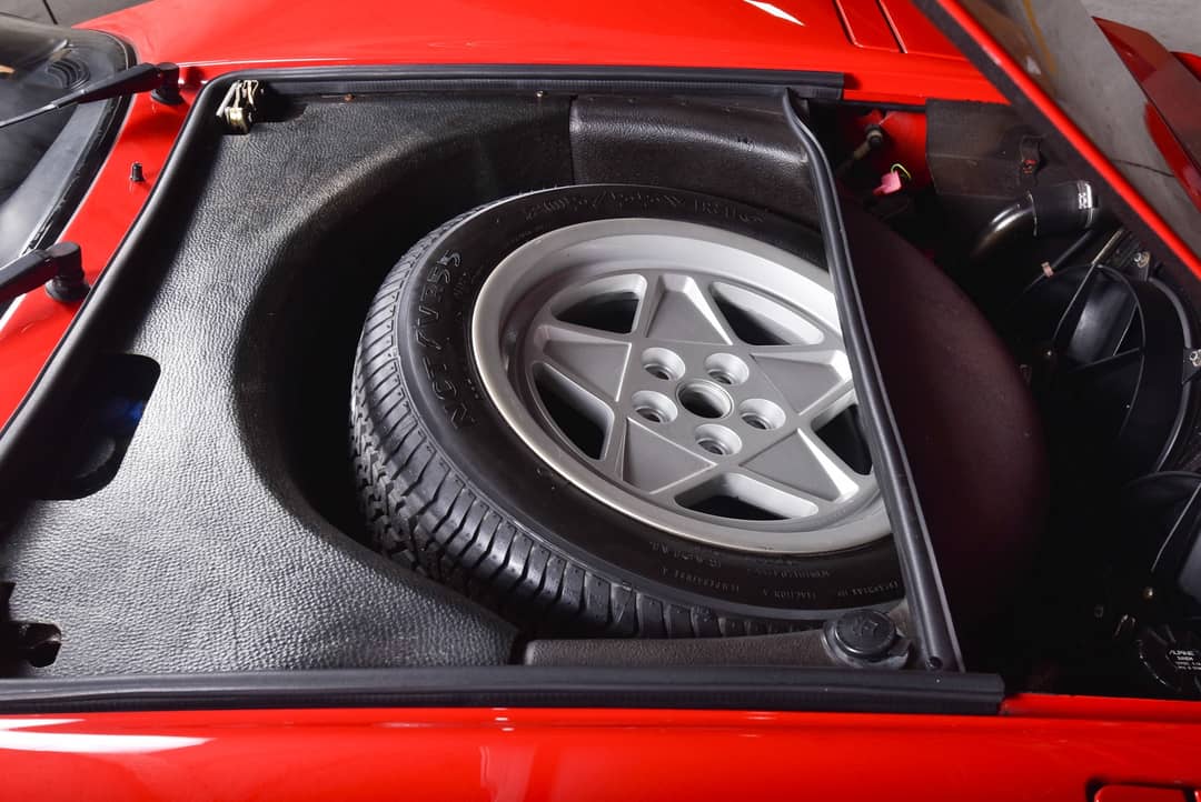 1986 Ferrari 328 GTS — photo 33