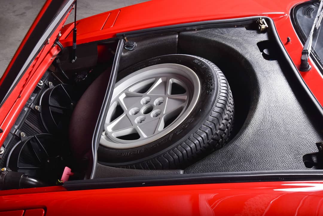 1986 Ferrari 328 GTS — photo 34