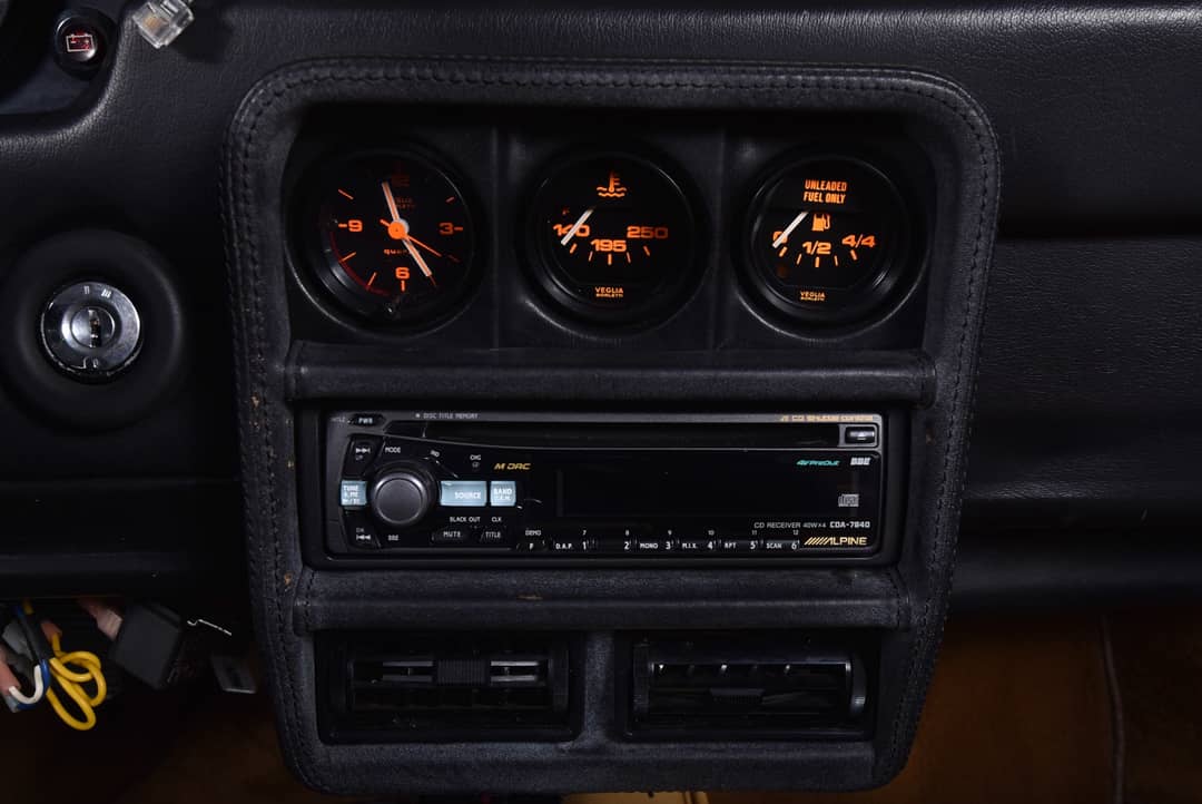 1986 Ferrari 328 GTS — photo 45